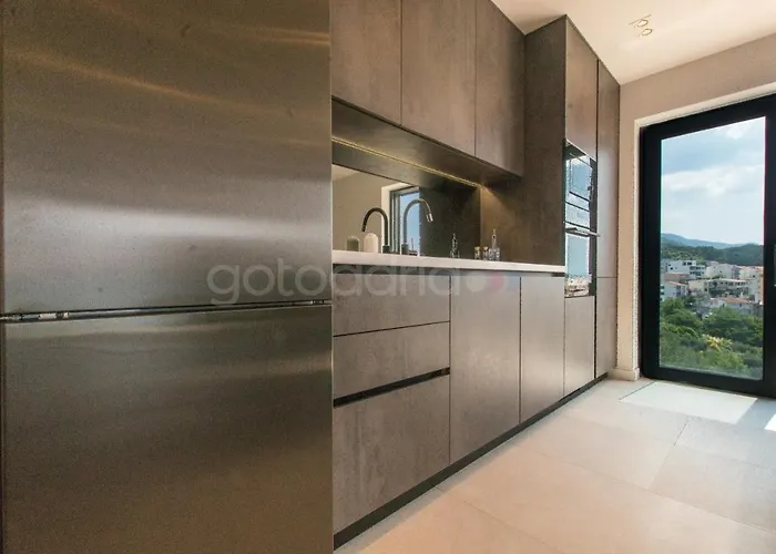 Mauro - Luxury Seaview